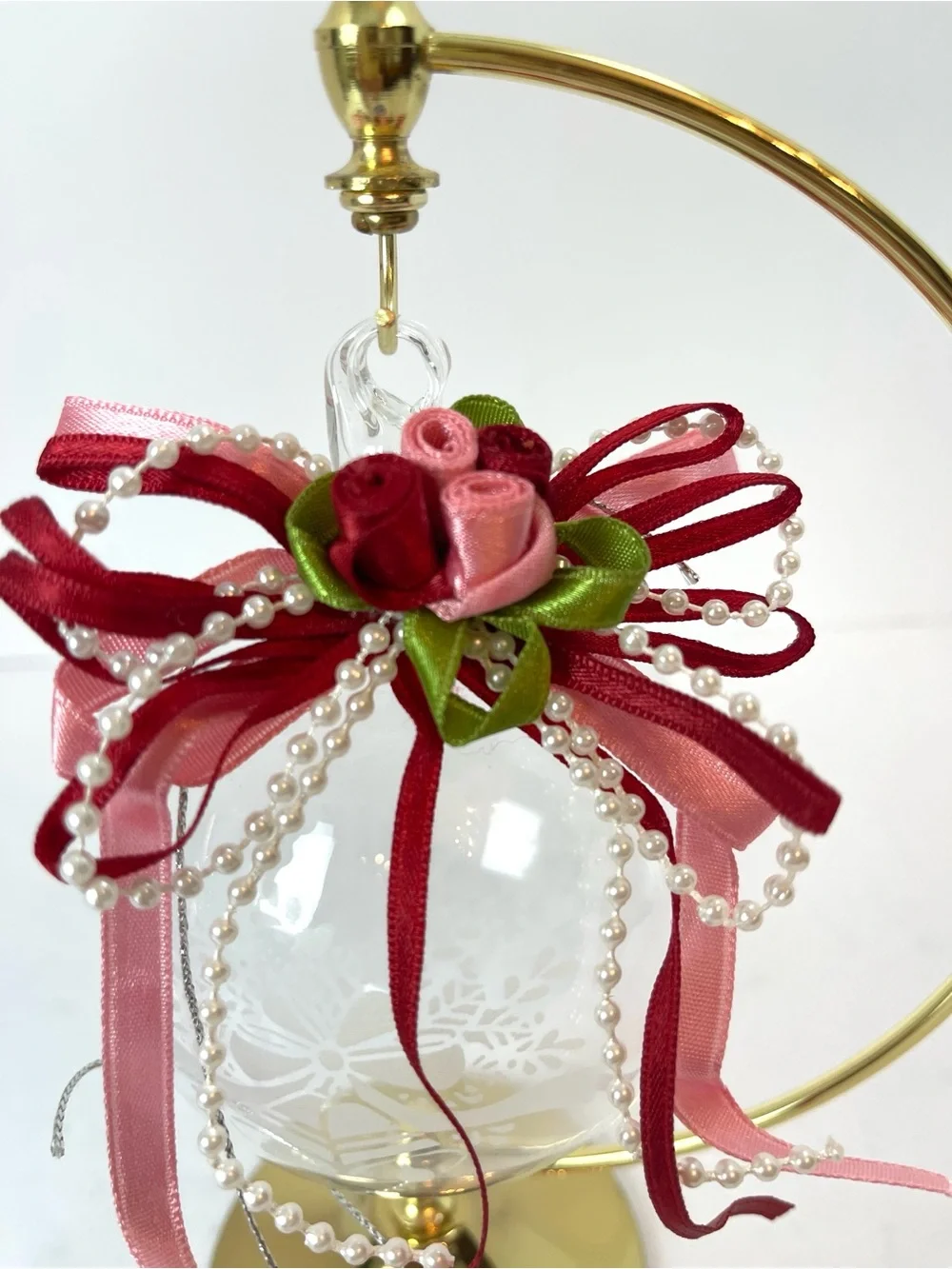 PRINCESS HOUSE HANDBLOWN BOW ACCENT CRYSTAL ORNAMENT WITH BRASS STAND